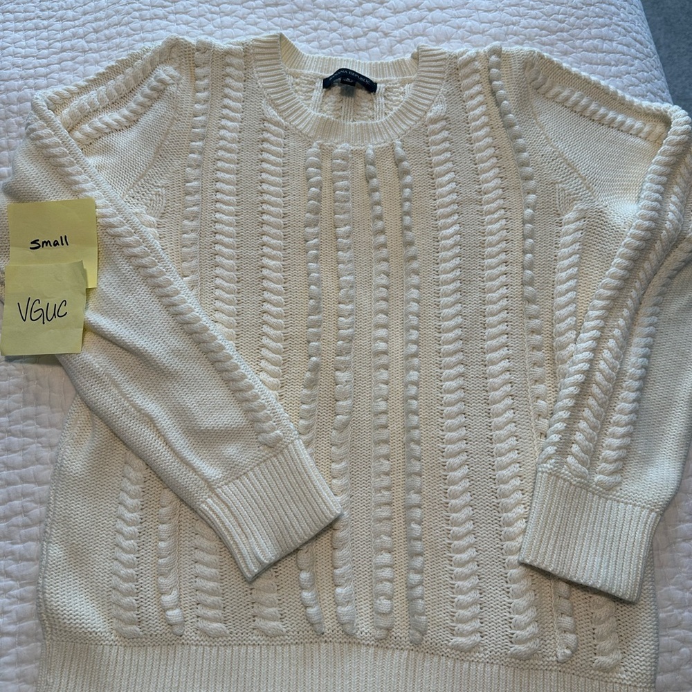 Women's off white cable knit heavy sweater
